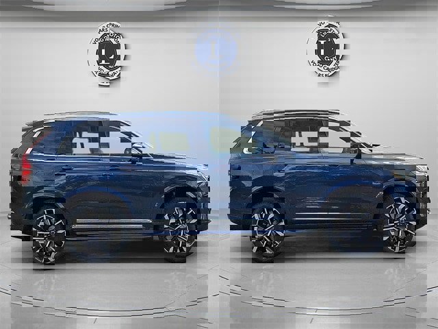 New 2026 Volvo XC90 B6 Plus w/ Protection Package Premier image 5