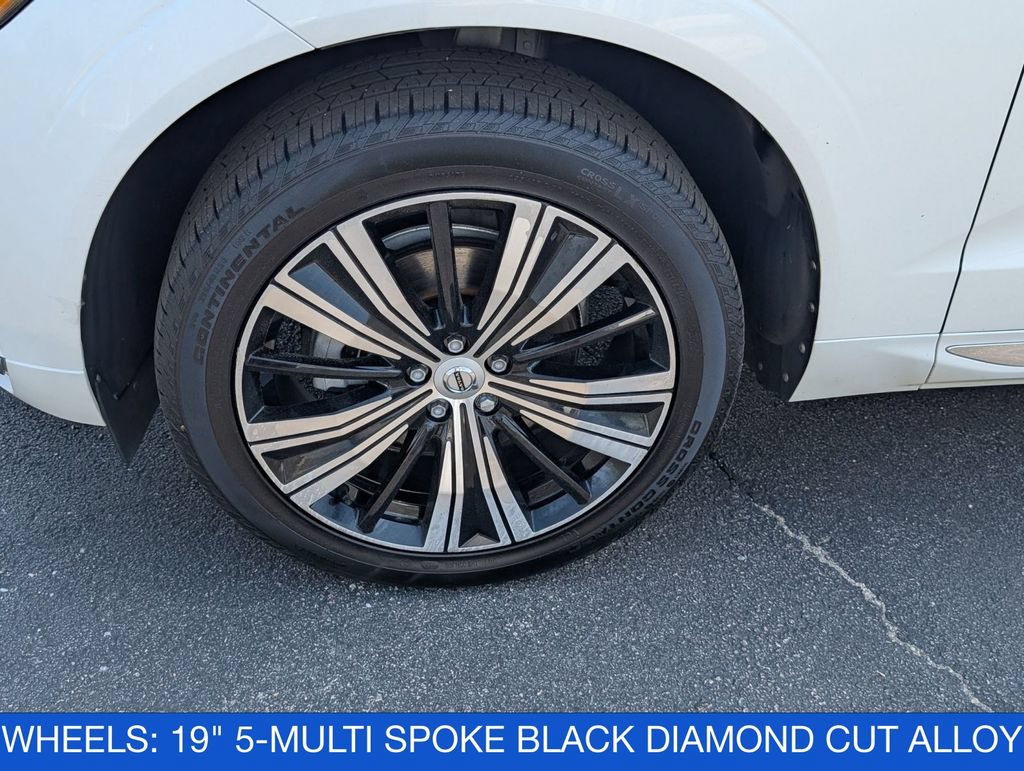 Used 2022 Volvo XC60 B5 Inscription w/ Climate Package AWD/4WD image 10