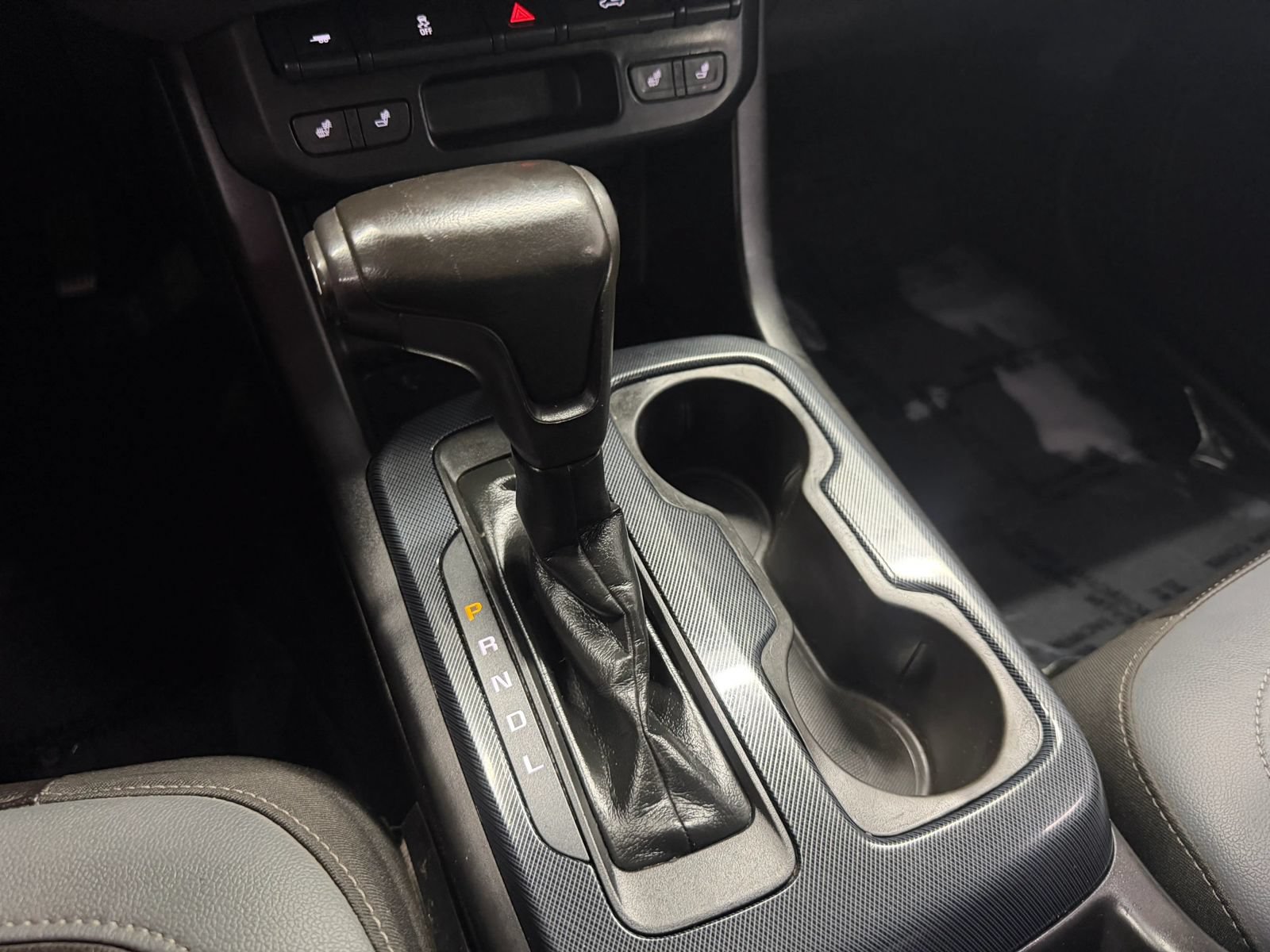 Used 2017 Chevrolet Colorado Z71 AWD/4WD image 32
