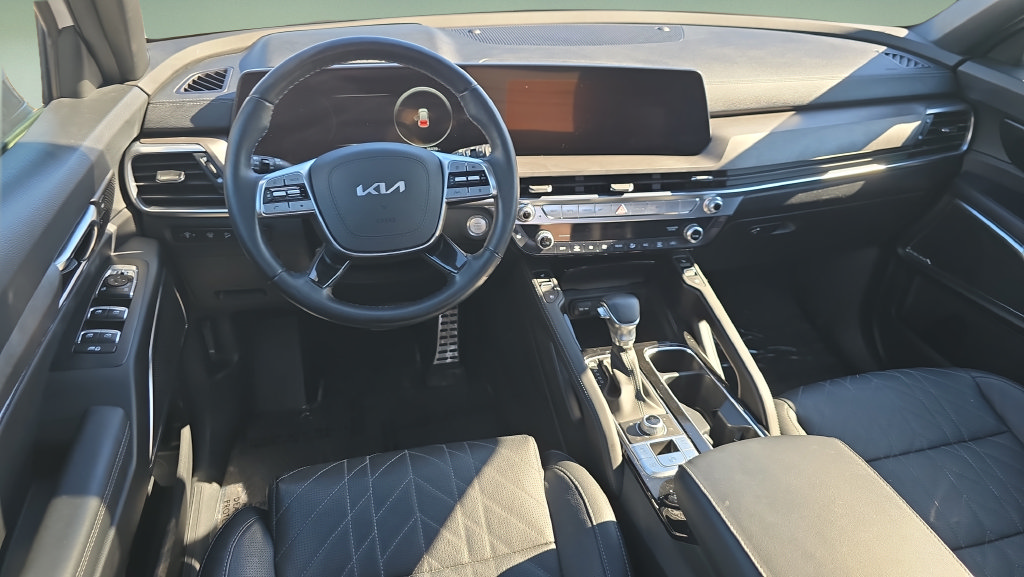 Used 2024 Kia Telluride SX X-Line AWD/4WD image 11