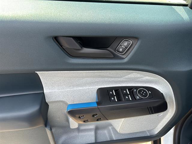 New 2025 Ford Maverick XLT w/ XLT Luxury Package image 13