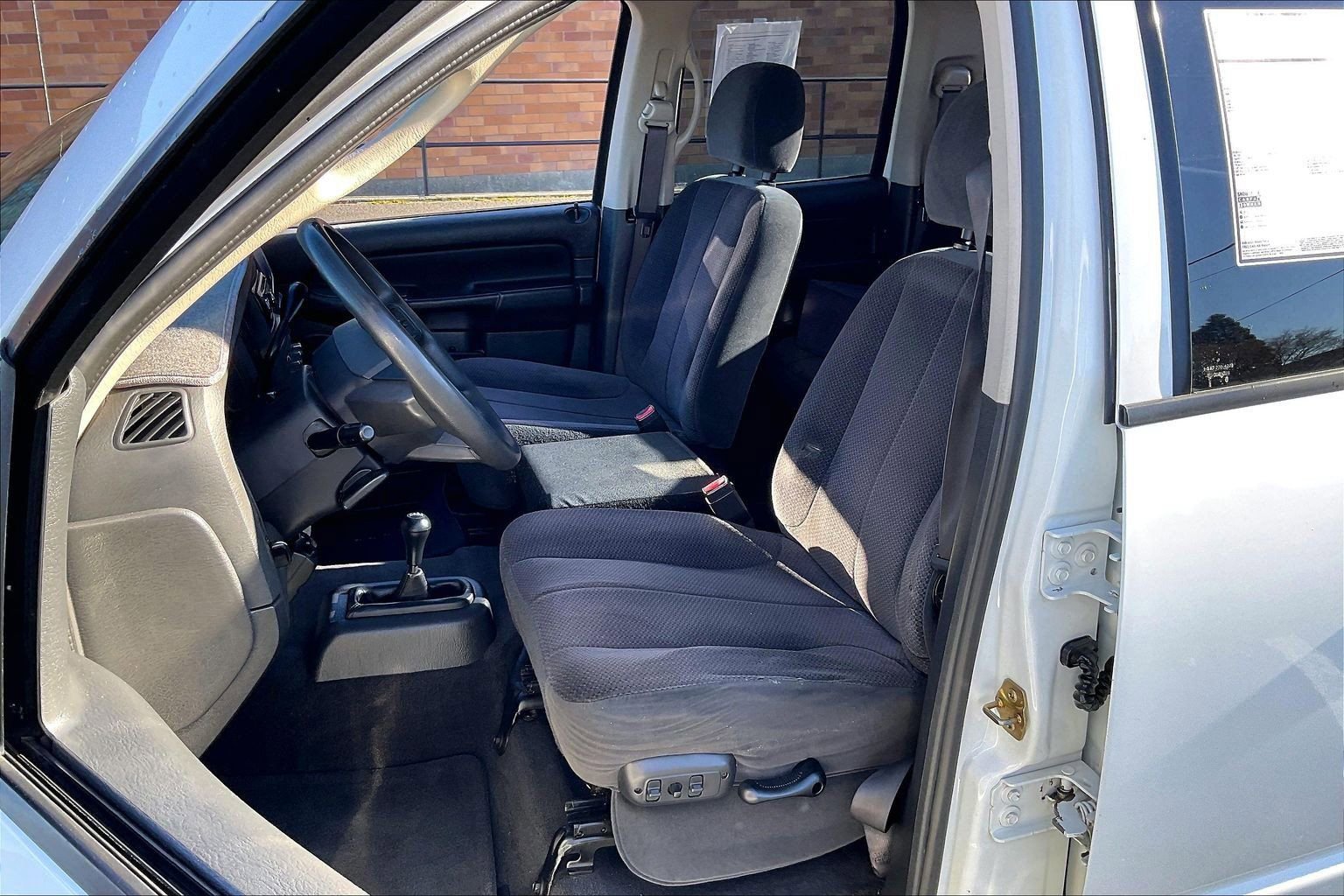 Used 2004 Dodge Ram 3500 Truck ST w/ Trailer Tow Group image 22