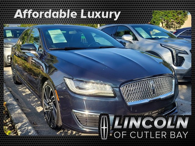 Used 2020 Lincoln MKZ Reserve image 1