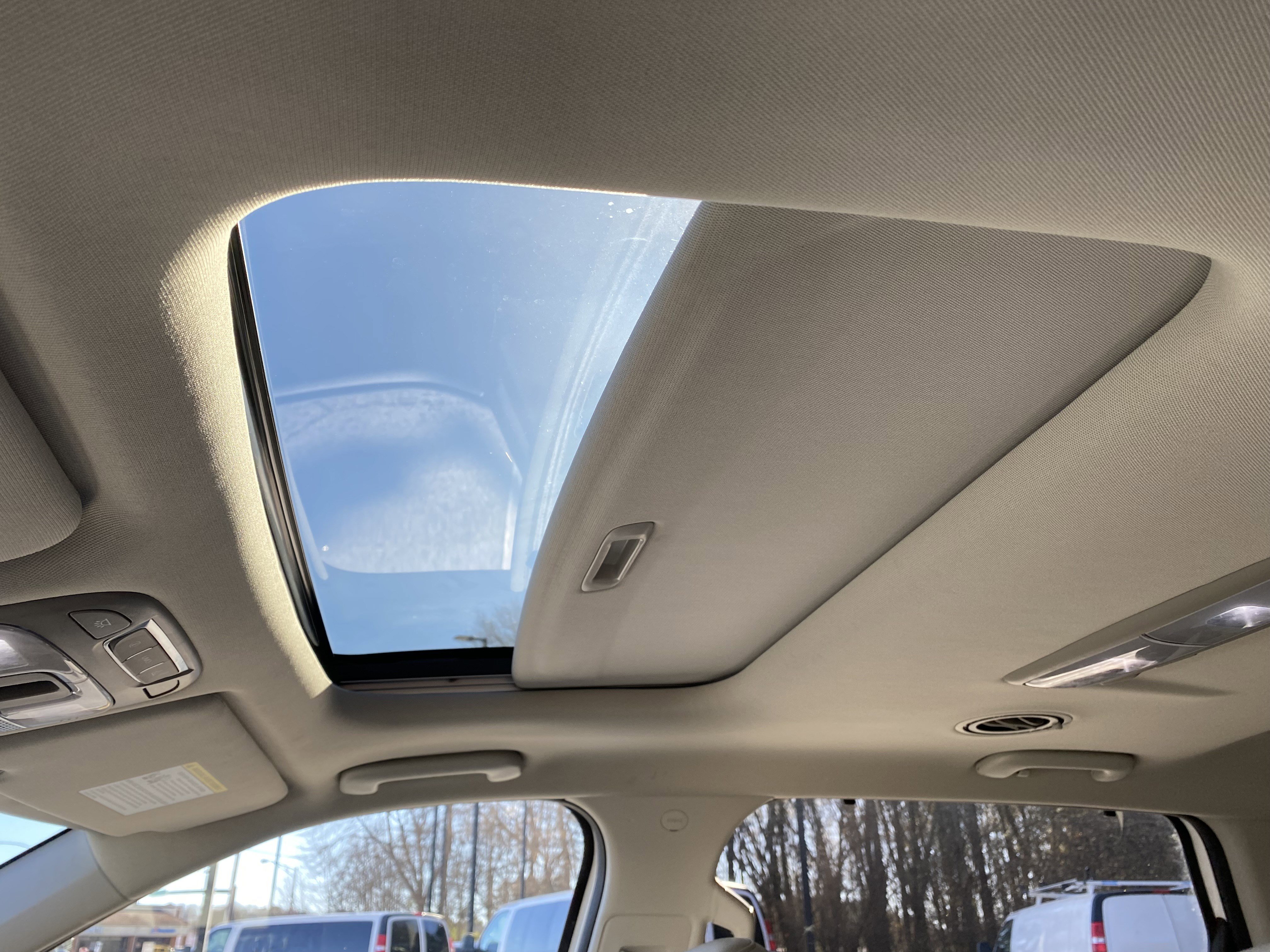 Used 2022 Kia Telluride EX image 32