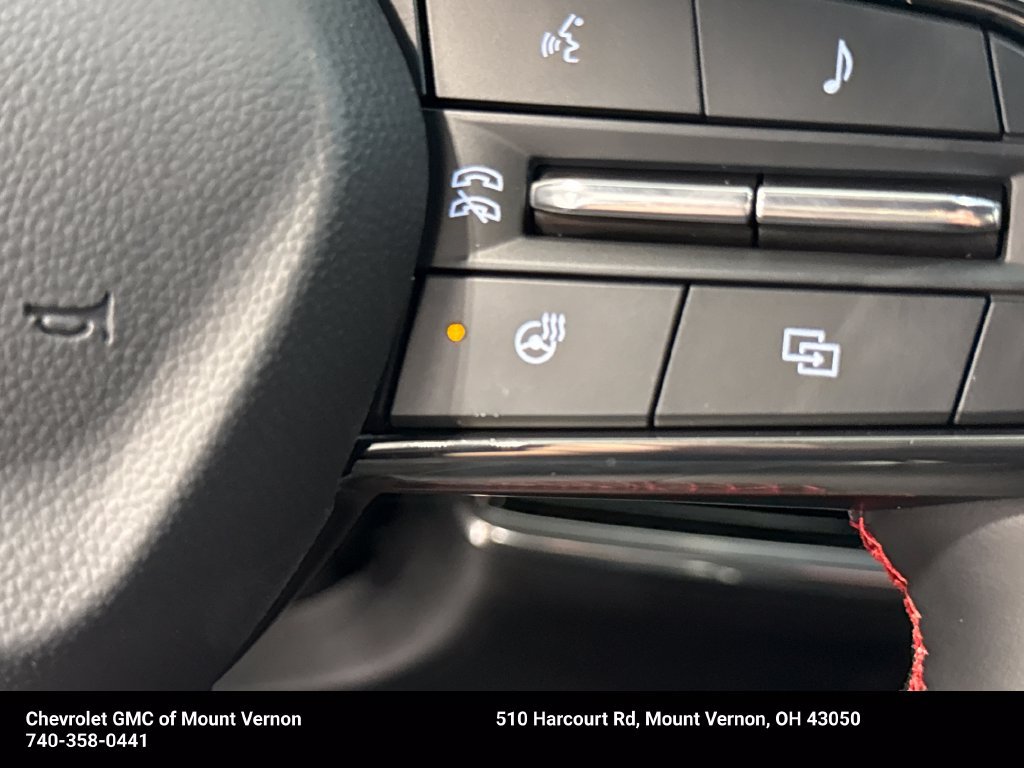 New 2027 Chevrolet Equinox RS w/ Safety and Technology Package FWD image 2