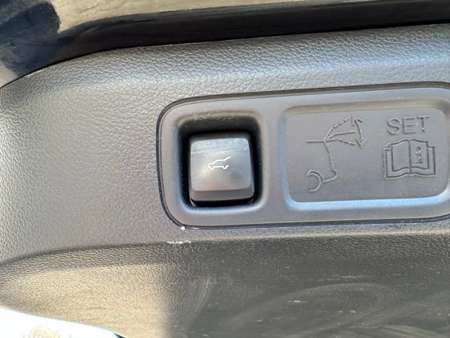Used 2024 Ford Expedition Limited AWD/4WD image 26