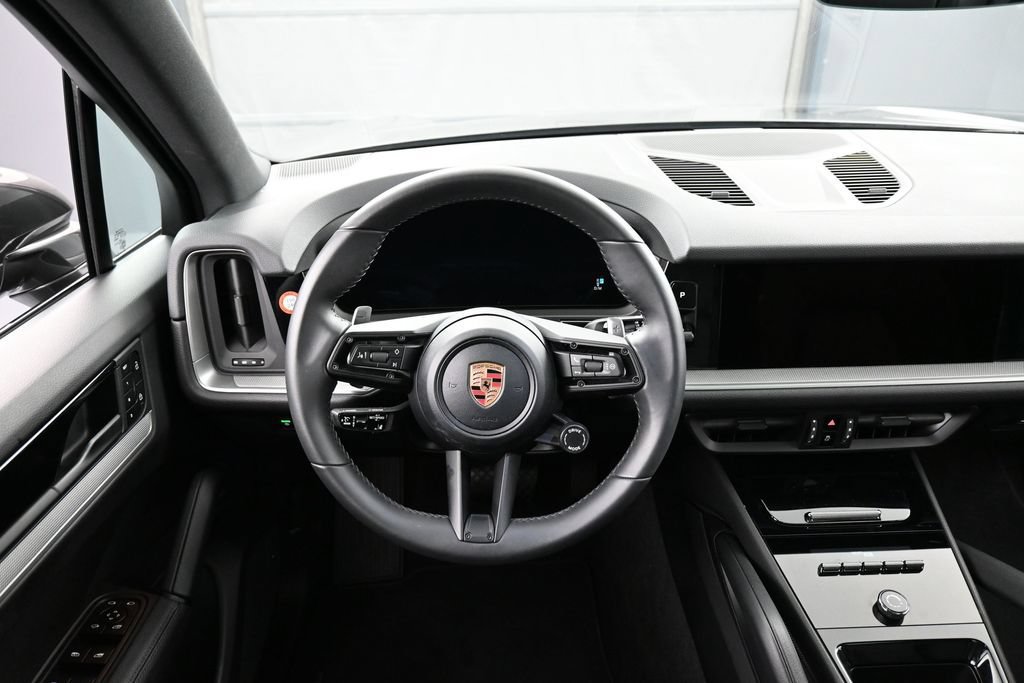 Certified 2026 Porsche Cayenne AWD/4WD image 18