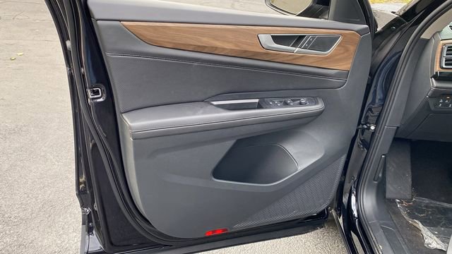 New 2026 Volkswagen Atlas SE image 19