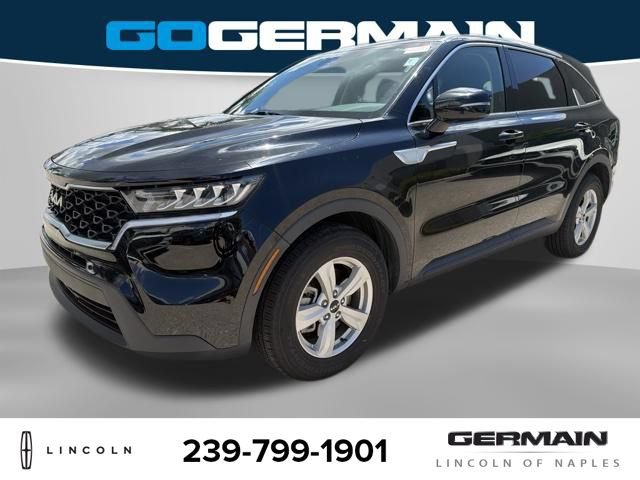 Used 2023 Kia Sorento LX FWD image 1