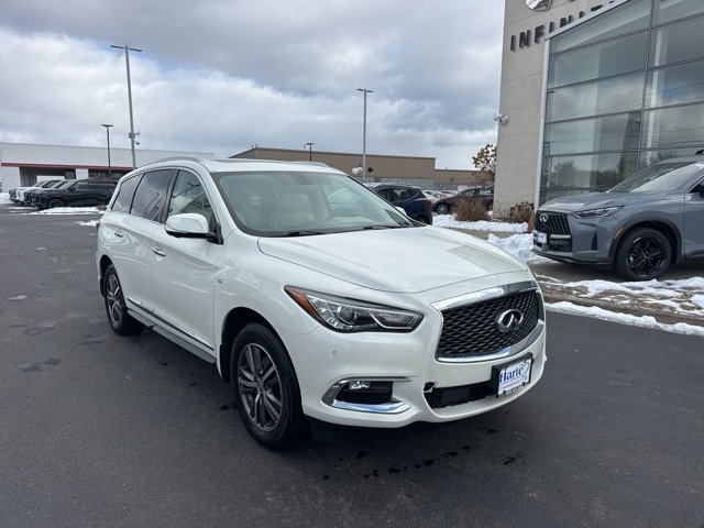 Used 2017 INFINITI QX60 AWD w/ Premium Plus Package image 3