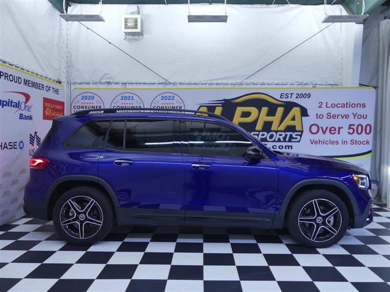 Used 2023 Mercedes-Benz GLB 250 w/ AMG Line image 28