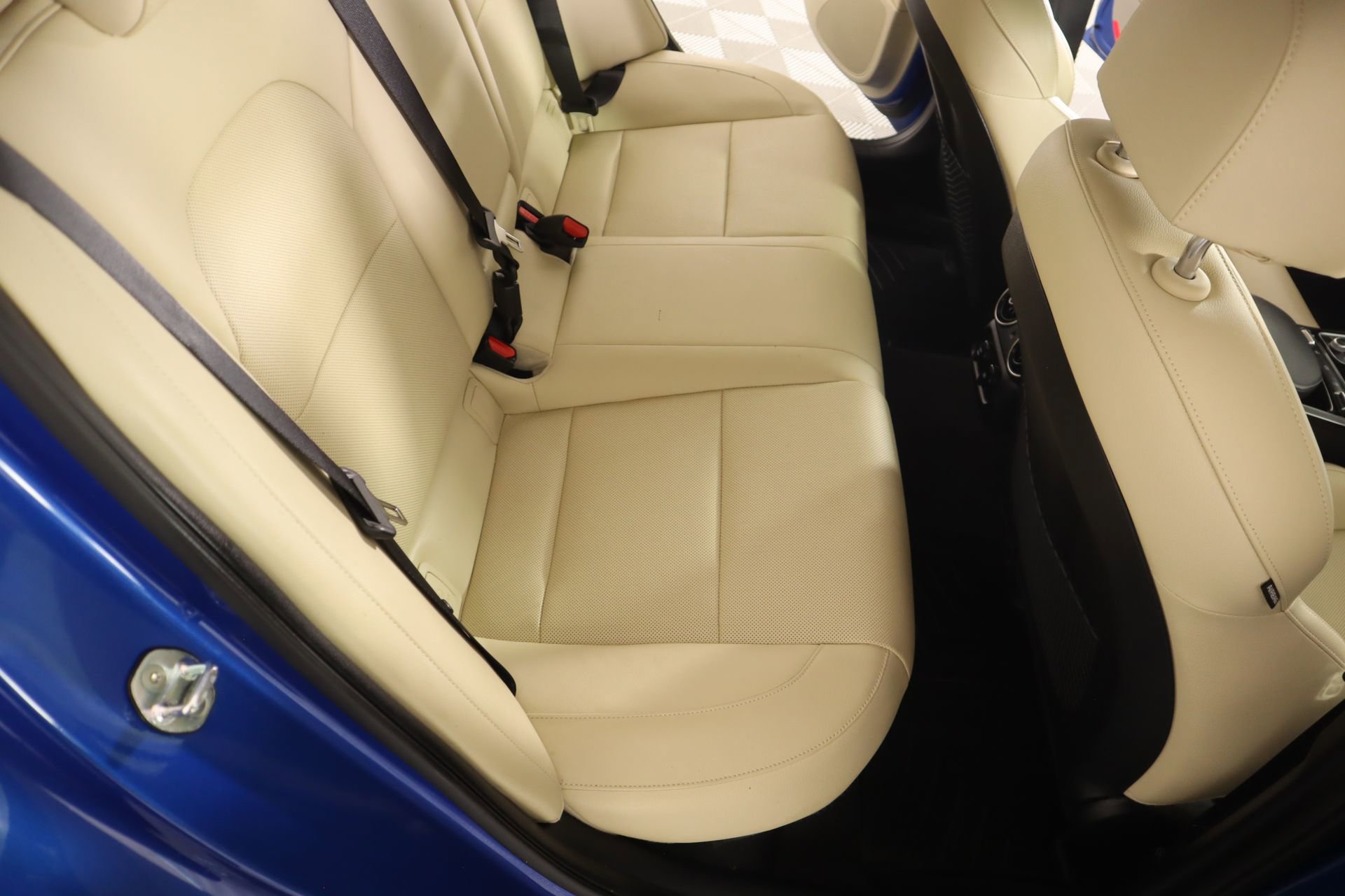 Used 2022 Kia Stinger GT-Line w/ Sun & Sound Package image 15