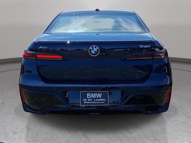 New 2026 BMW 740i xDrive w/ Executive Package AWD/4WD image 5