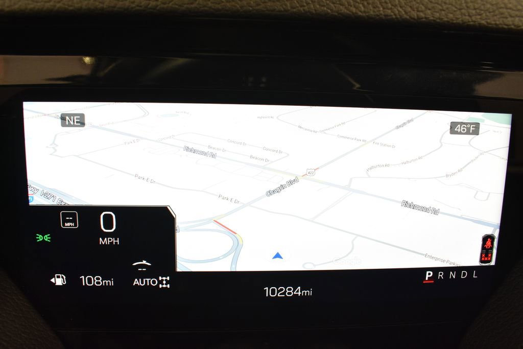 Used 2025 GMC Yukon Denali w/ Sun & Power Step Package image 20