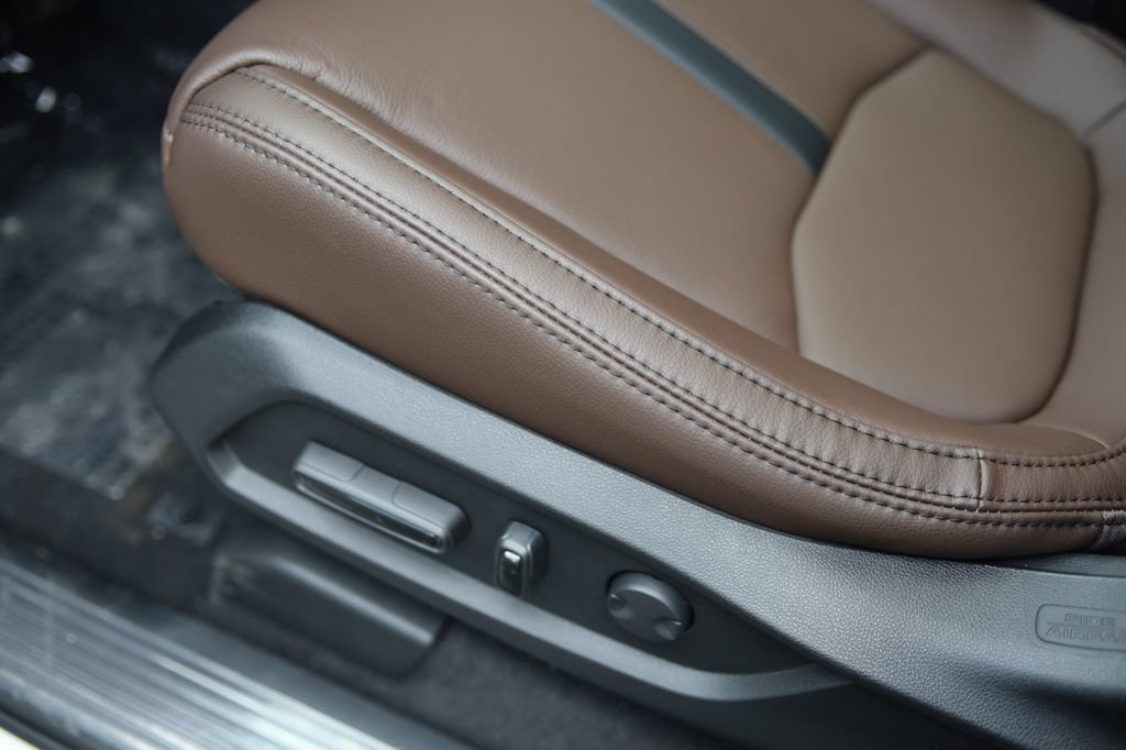 New 2026 Honda Pilot Touring image 13