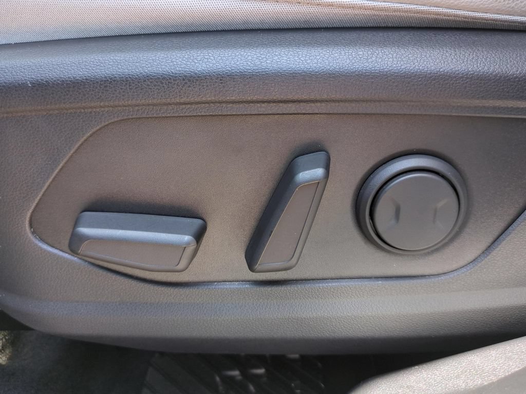 Certified 2022 Hyundai Tucson Limited AWD/4WD image 16