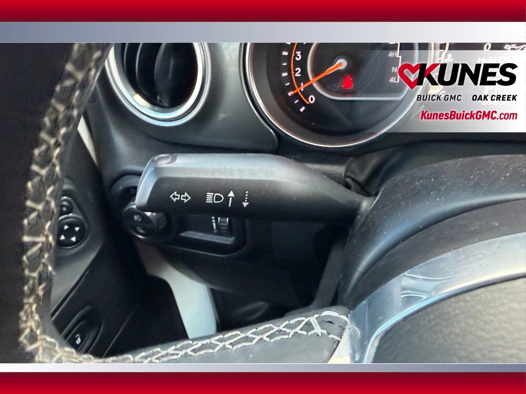 Used 2023 Jeep Gladiator Overland image 17