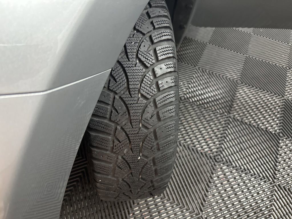 Used 2014 Nissan Versa Note S image 29