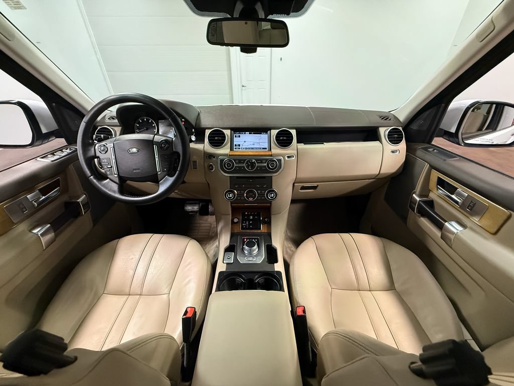 Used 2016 Land Rover LR4 HSE AWD/4WD image 71