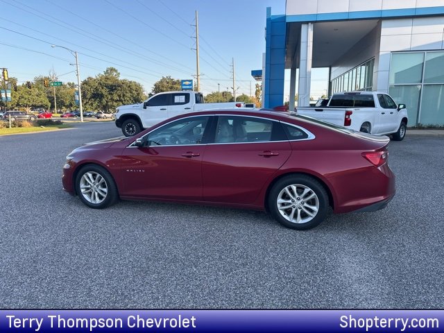 Used 2018 Chevrolet Malibu Hybrid w/ Leather Package