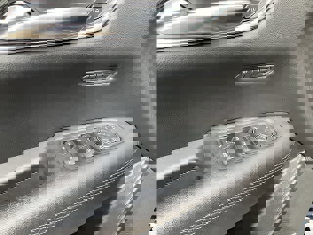 Used 2021 Cadillac XT5 Premium Luxury image 13