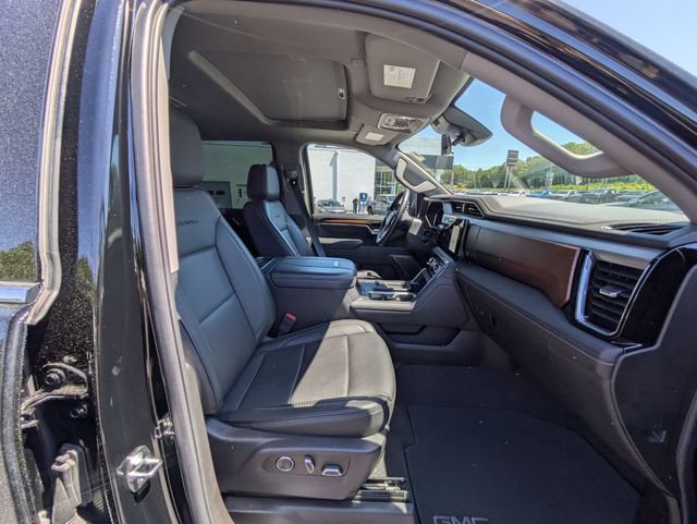 Used 2024 GMC Sierra 2500 Denali w/ Denali Reserve Package AWD/4WD image 36