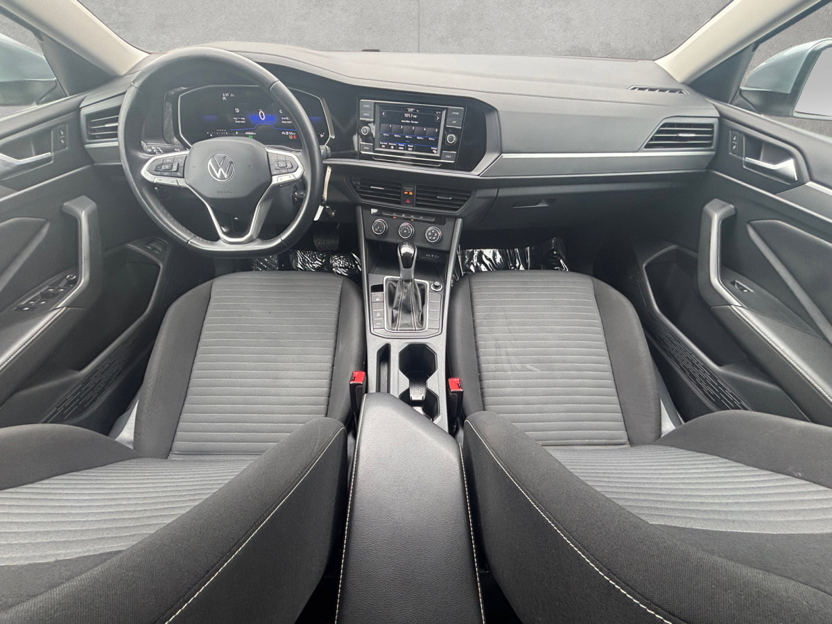 Used 2024 Volkswagen Jetta S image 24