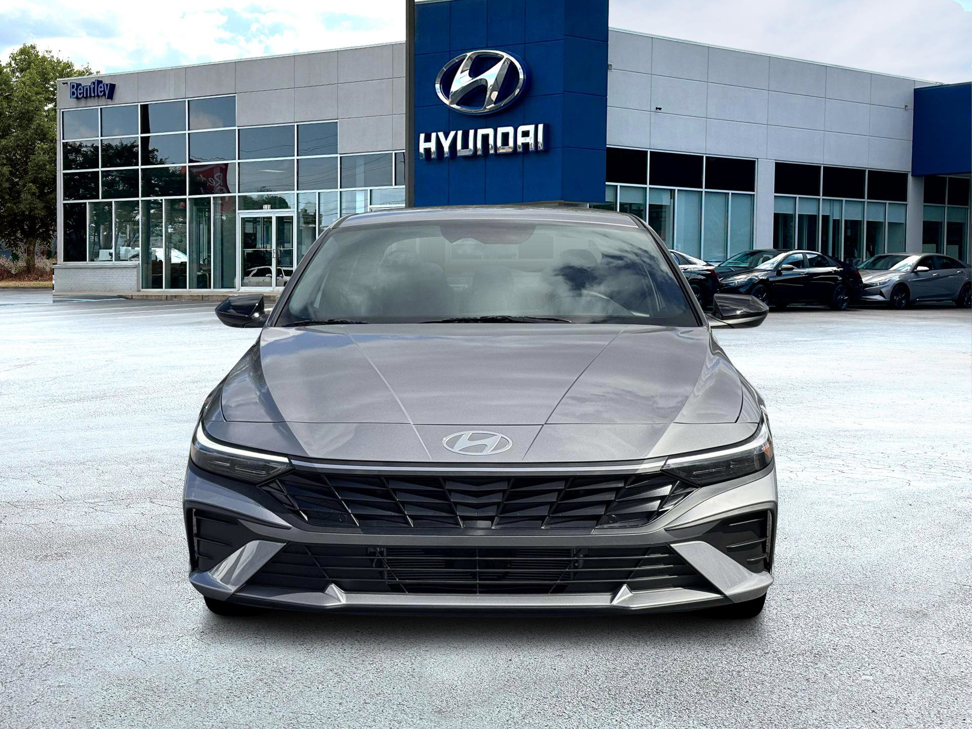 New 2026 Hyundai Elantra Sport FWD image 12