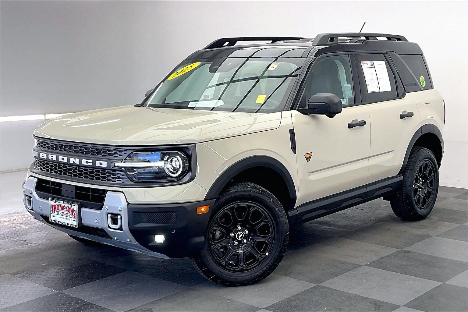 Used 2025 Ford Bronco Sport Badlands AWD/4WD image 12