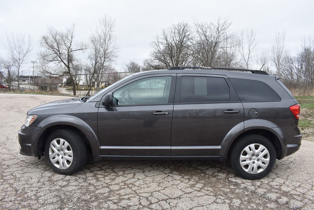 Used 2018 Dodge Journey SE w/ Popular Equipment Group image 3