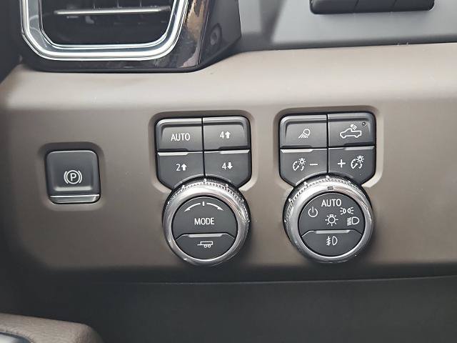 Certified 2025 GMC Sierra 1500 Denali AWD/4WD image 18