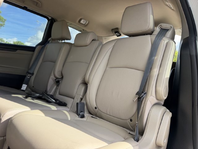 Used 2023 Honda Odyssey Touring image 23