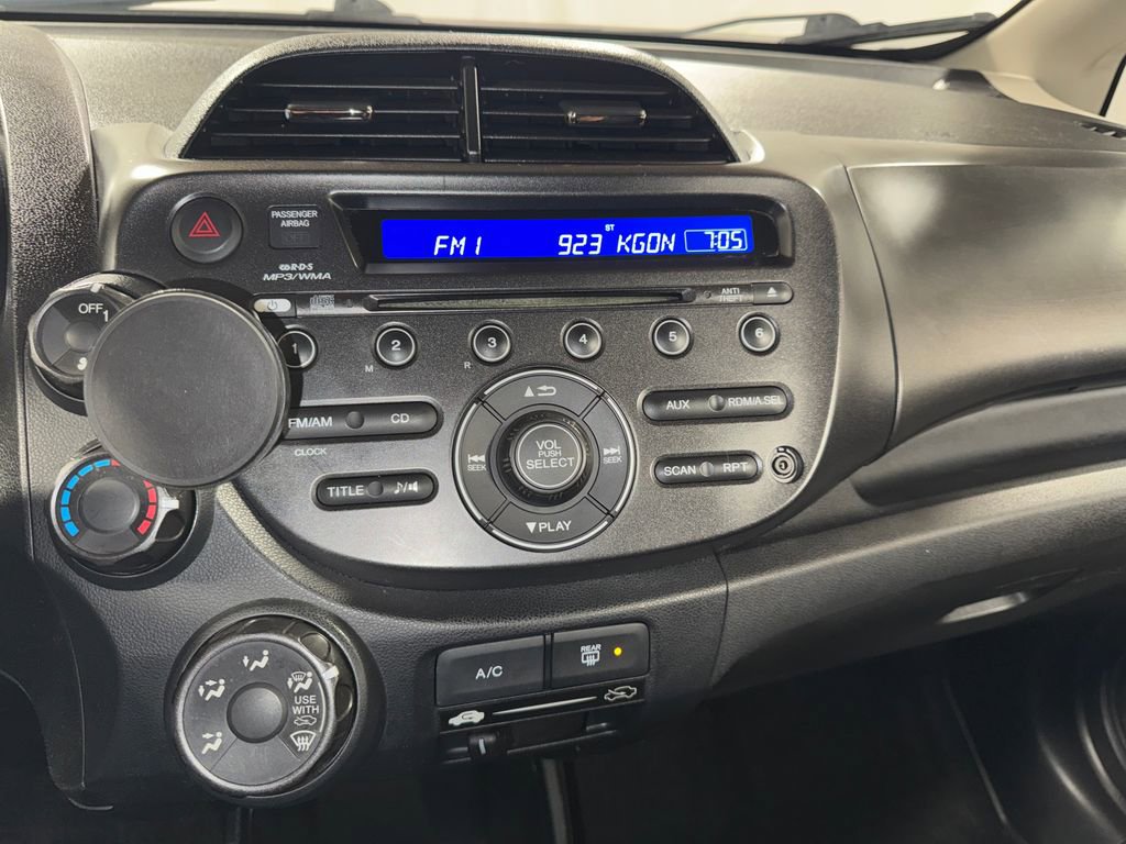 Used 2013 Honda Fit Sport image 21