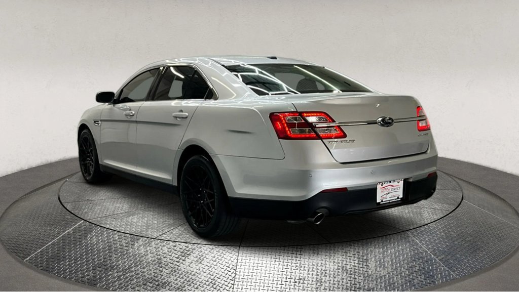 Used 2019 Ford Taurus Limited image 6