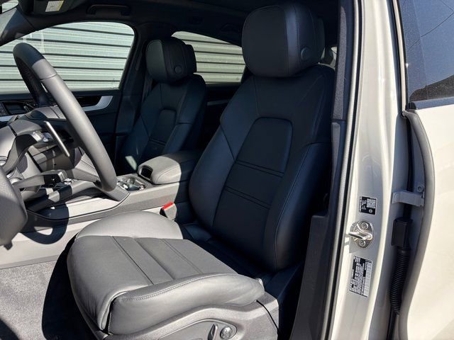 New 2026 Porsche Cayenne E-Hybrid Coupe image 5