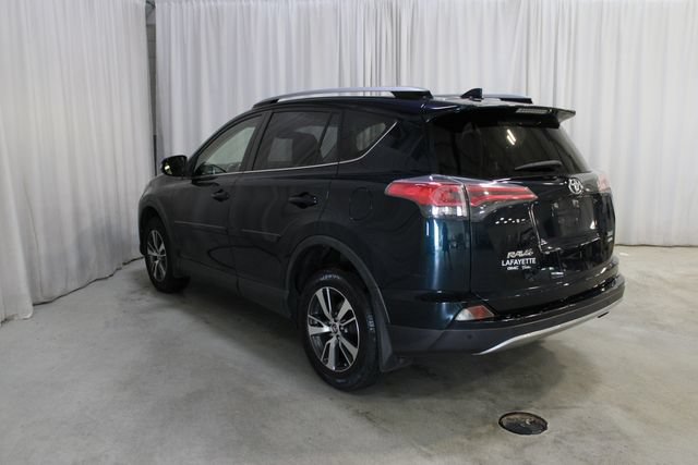 Used 2018 Toyota RAV4 XLE AWD/4WD image 30