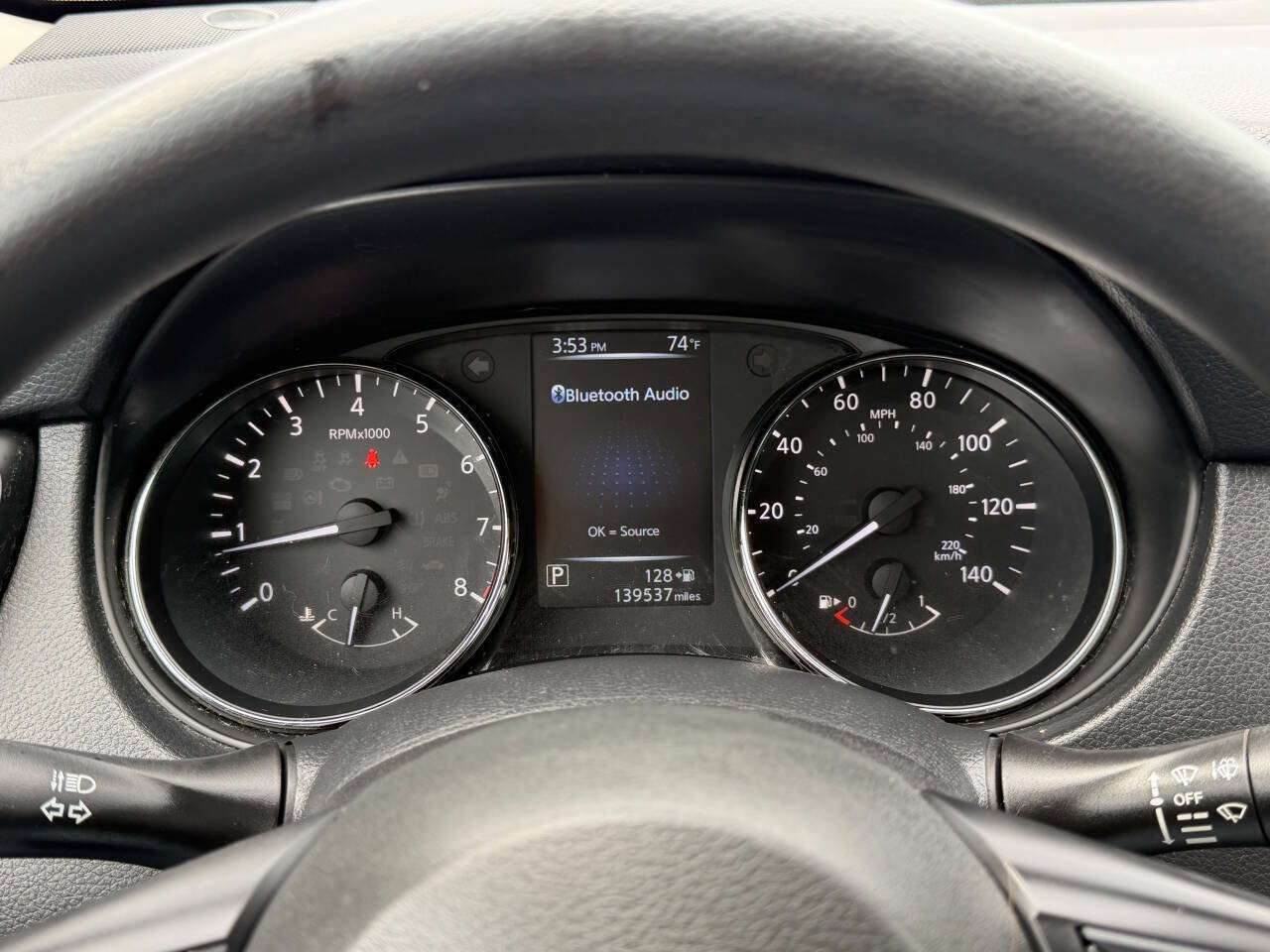 Used 2017 Nissan Rogue S FWD image 11