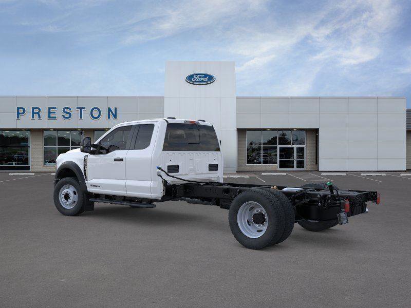 New 2026 Ford F550 4x4 Supercab Super Duty image 4