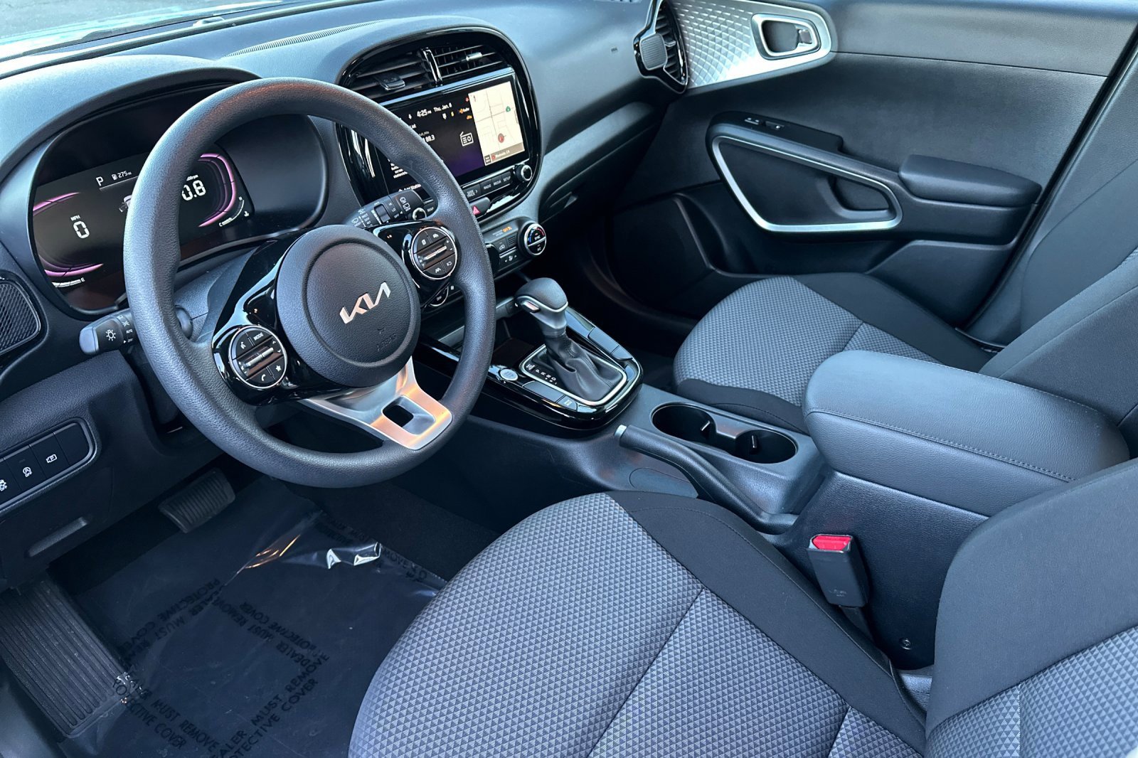 Certified 2024 Kia Soul S image 7