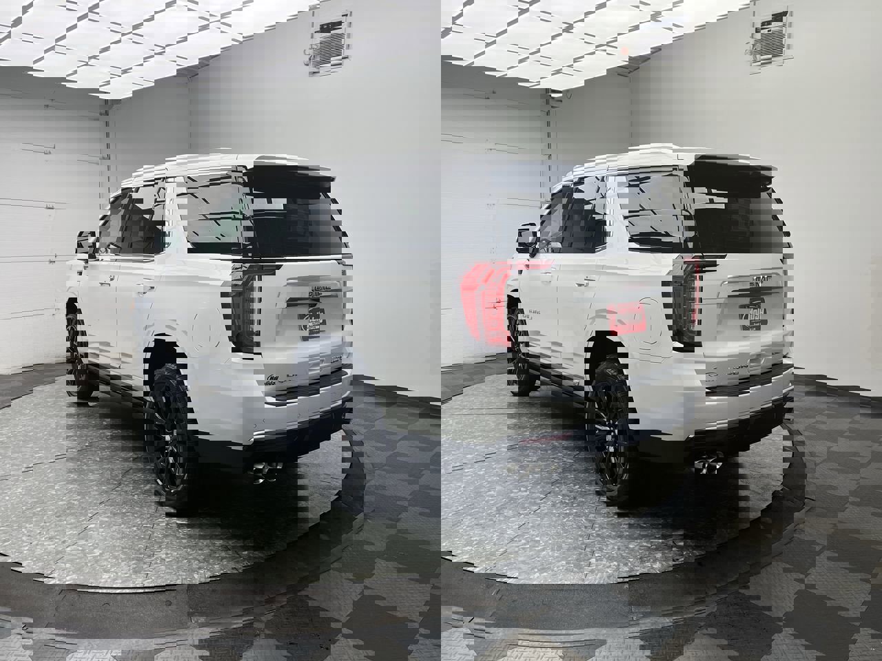 Certified 2021 GMC Yukon Denali w/ Denali Premium Package AWD/4WD video 2