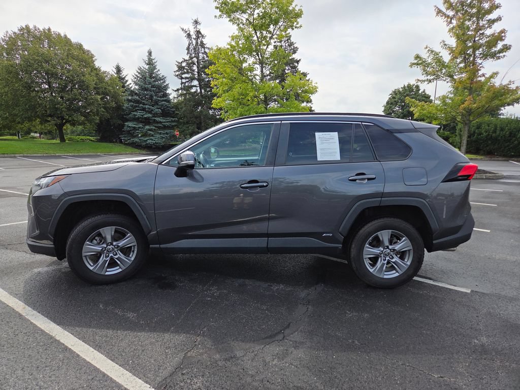 Used 2023 Toyota RAV4 XLE AWD/4WD image 19