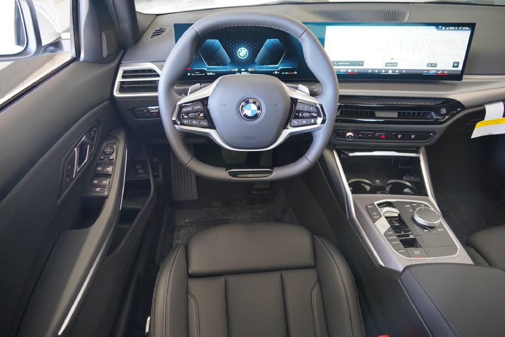 New 2026 BMW 330i xDrive Sedan w/ Convenience Package AWD/4WD image 22