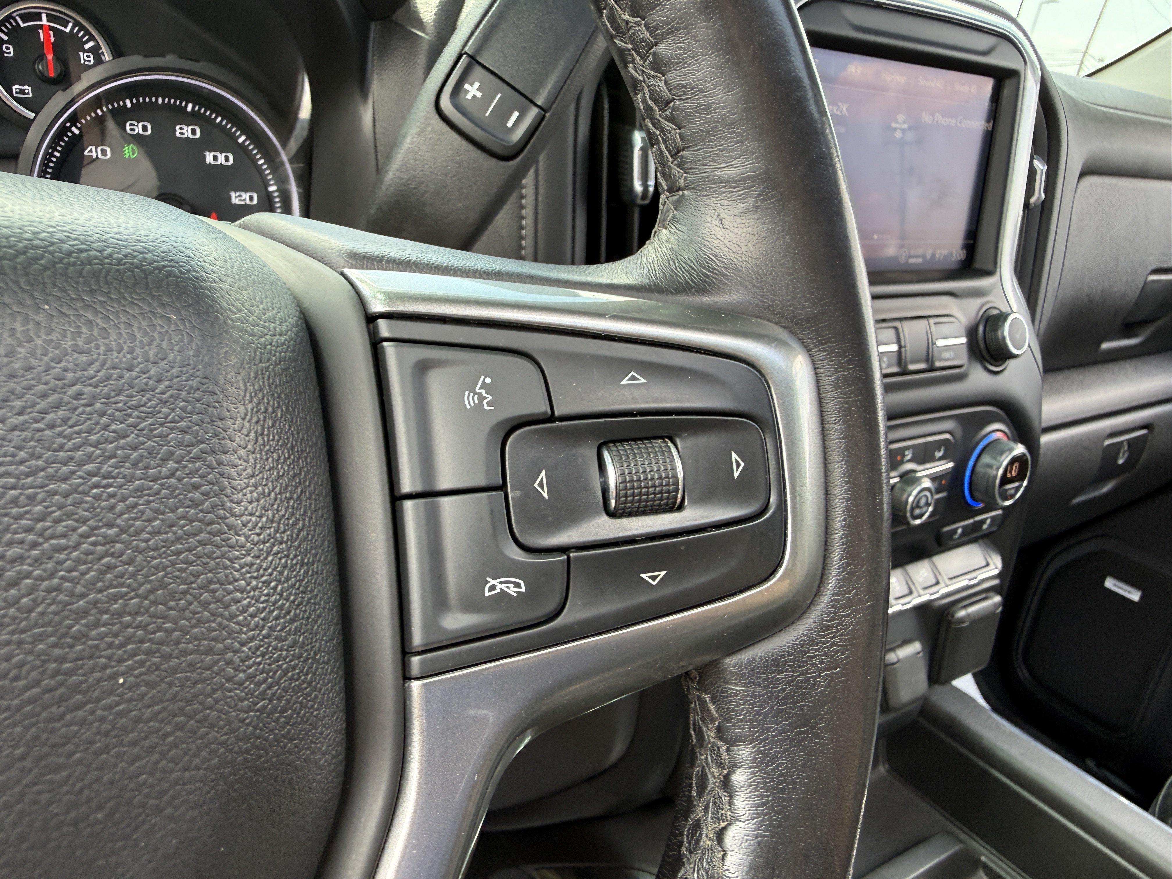 Used 2021 Chevrolet Silverado 1500 LT Trail Boss w/ Convenience Package II AWD/4WD image 19