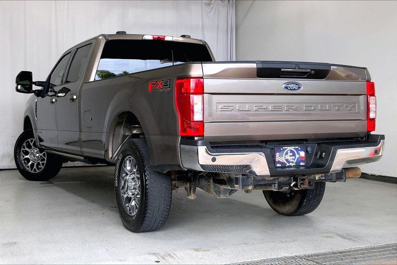 Used 2022 Ford F350 Lariat w/ Lariat Ultimate Package AWD/4WD image 10