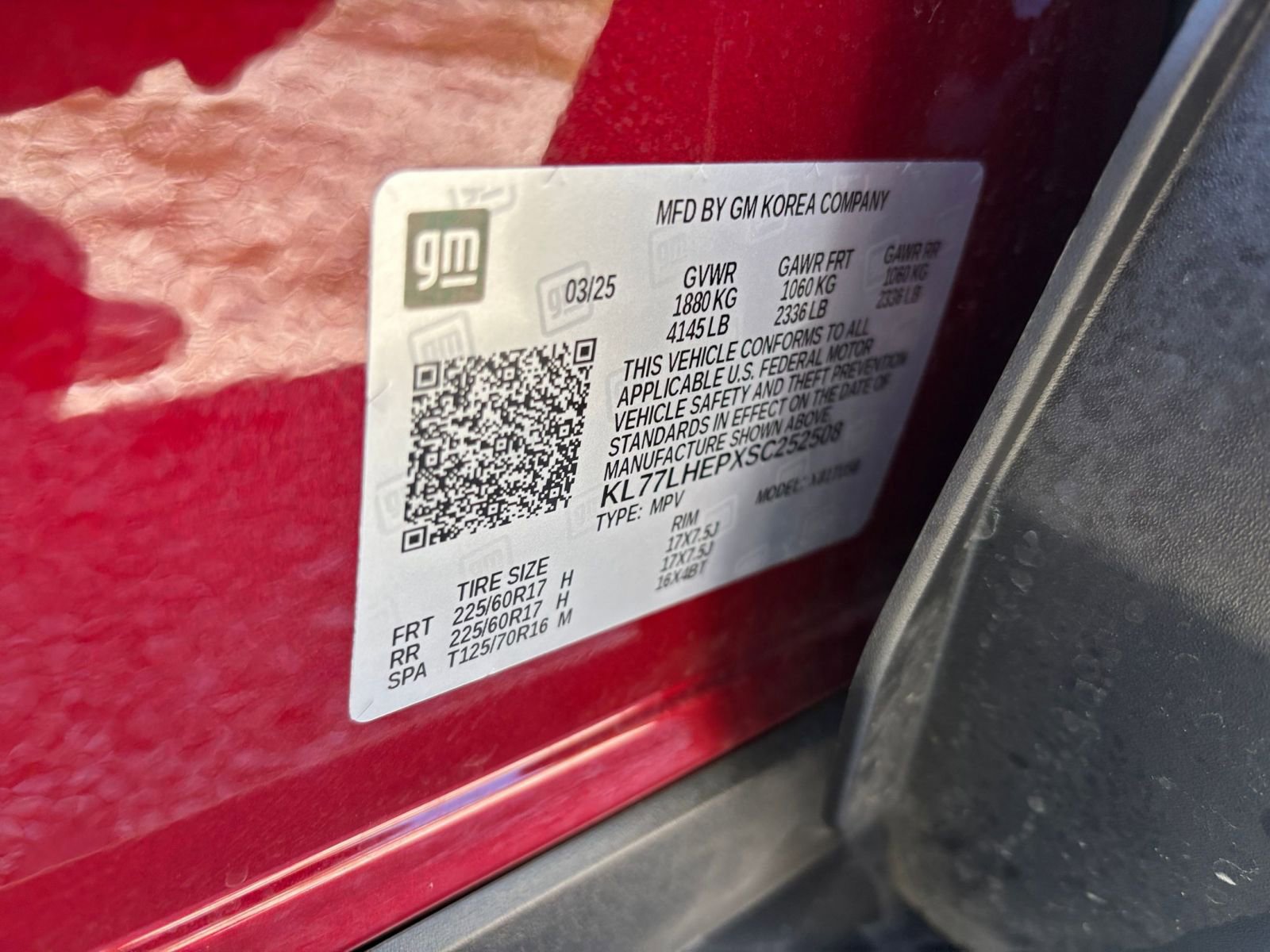 Used 2025 Chevrolet Trax LT w/ LT Convenience Package image 30