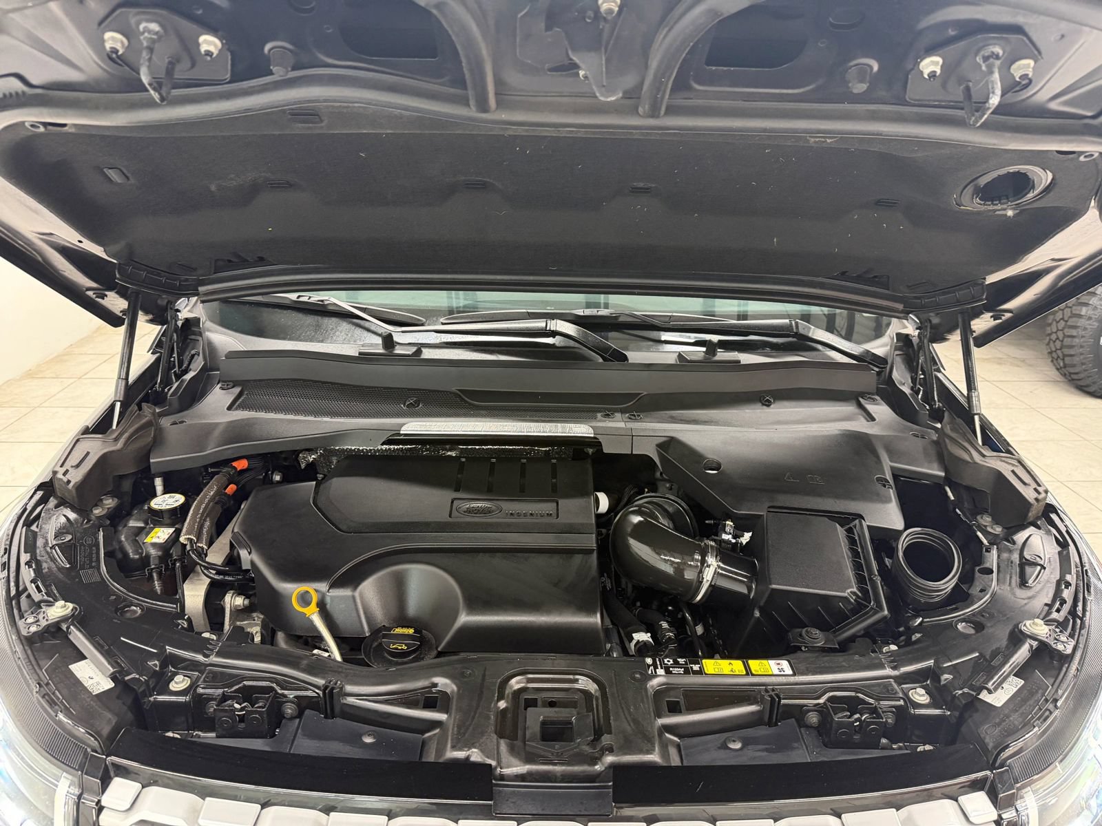 Used 2022 Land Rover Discovery Sport S AWD/4WD image 33