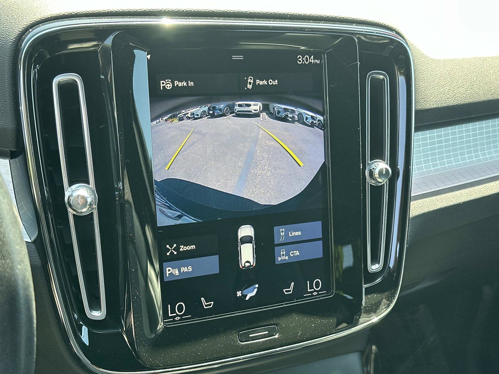 Used 2019 Volvo XC40 T5 Momentum AWD/4WD image 15