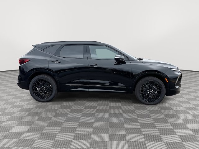 New 2026 Chevrolet Blazer RS w/ Driver Confidence II Package AWD/4WD image 17