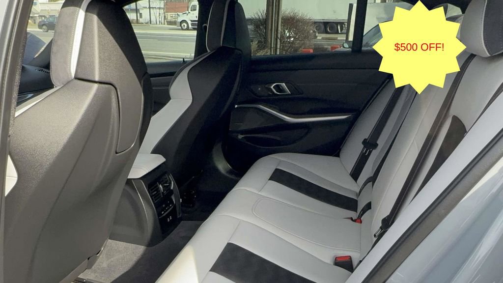 Used 2025 BMW M3 w/ Executive Package RWD image 37