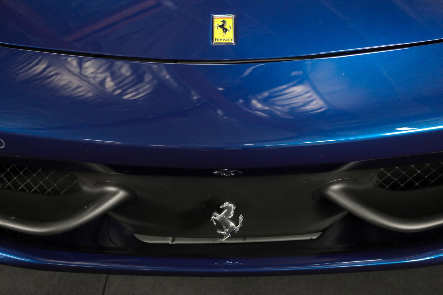 Used 2015 Ferrari 458 Spider RWD image 15